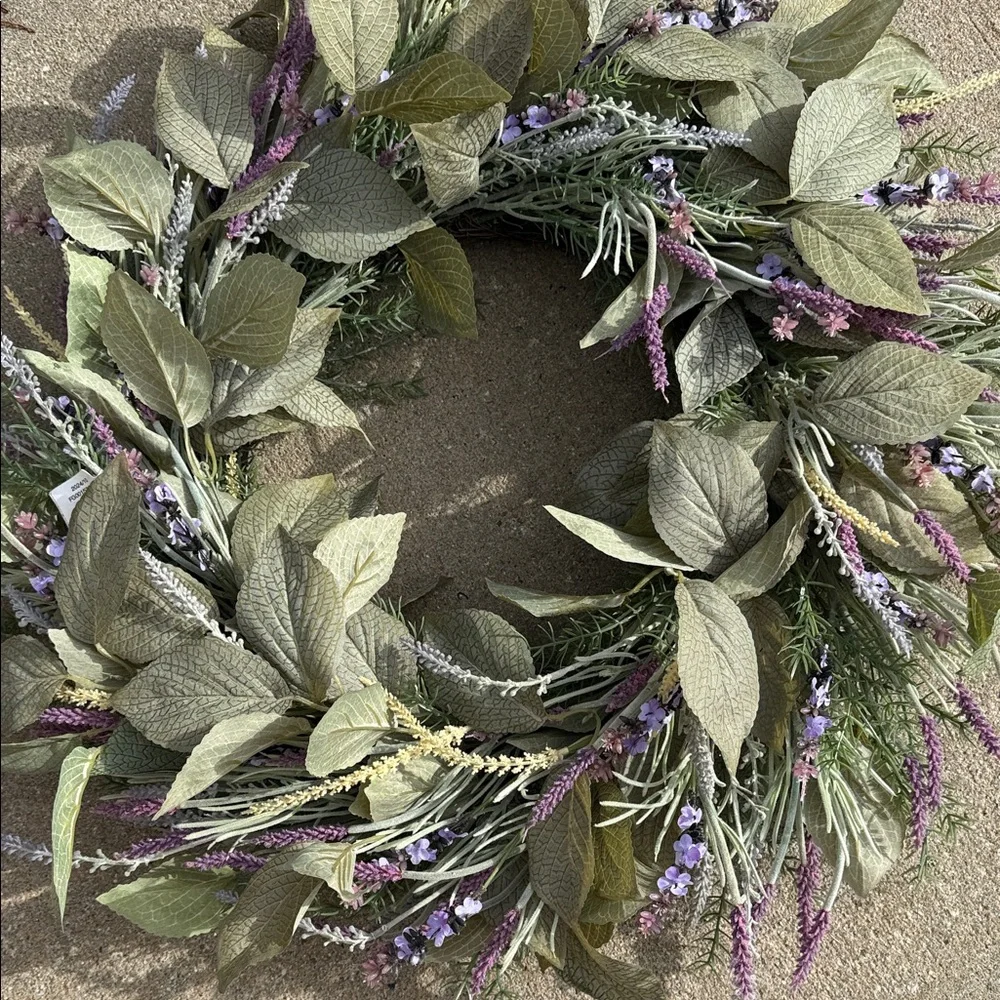 Frontgate Lavender Wreath - NWT